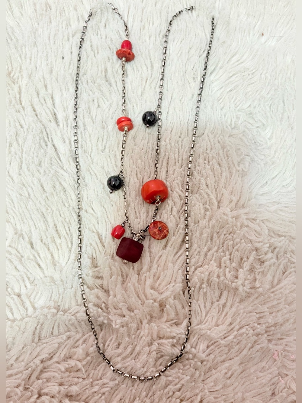 VTG Boho Silver Chain Station Necklace Red Coral & Onyx Bead Chunky Avant Garde